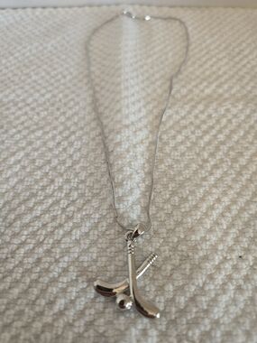 Costume Jewlery Hockey Pendant Necklace -